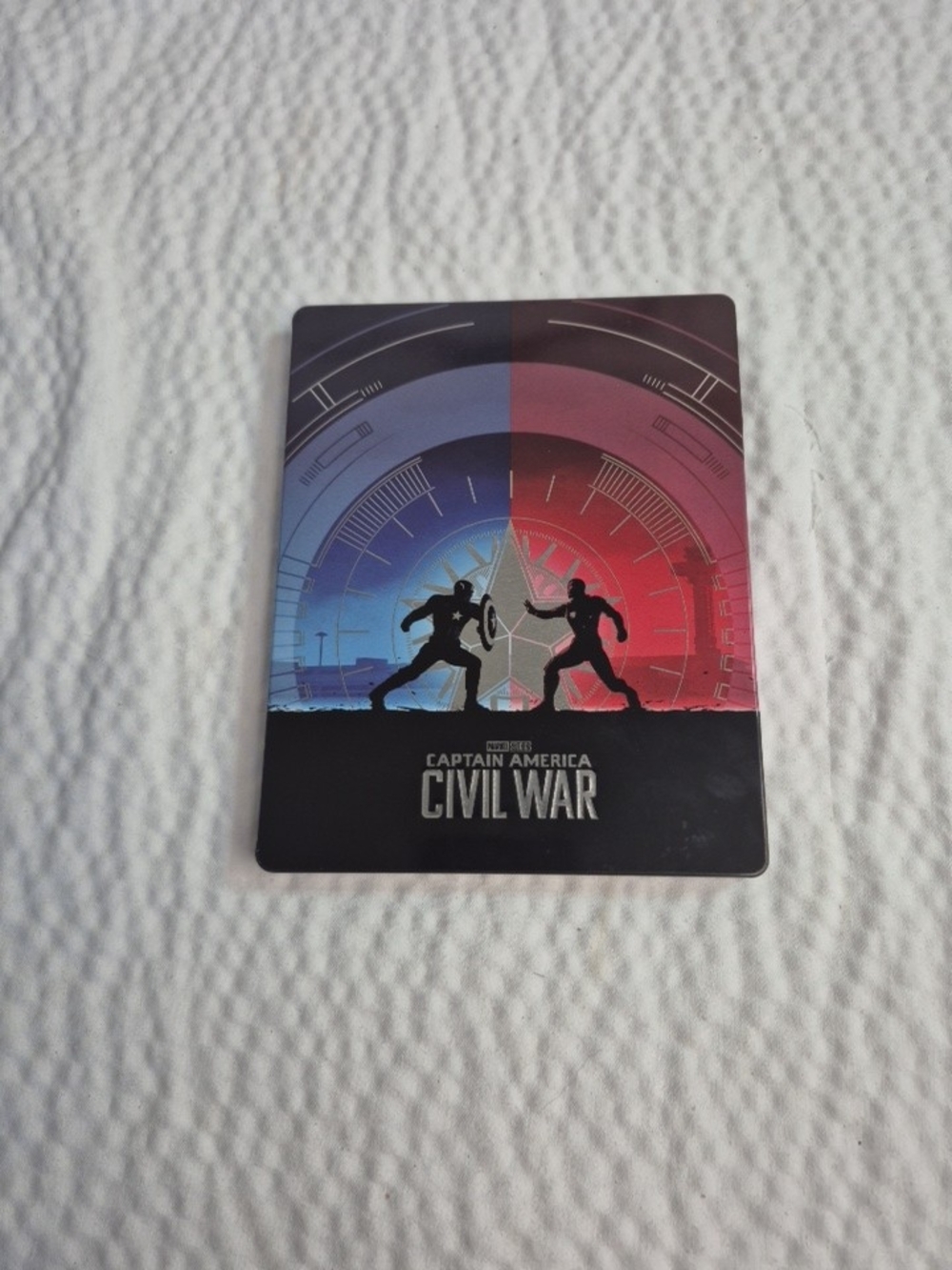 Marvel Studios Captain America: Civil War Blu-ray Steelbook + Digital Copy PG-13